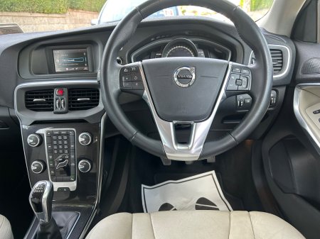 2016 Volvo V40 - photo 14