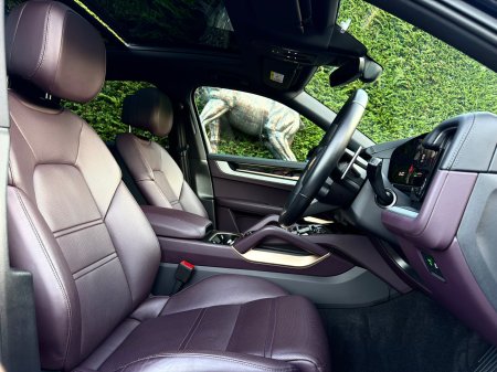2024 Porsche Cayenne - photo 14