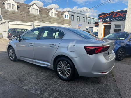 2017 Toyota Avensis - photo 13