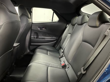 2025 Toyota C-HR - photo 8