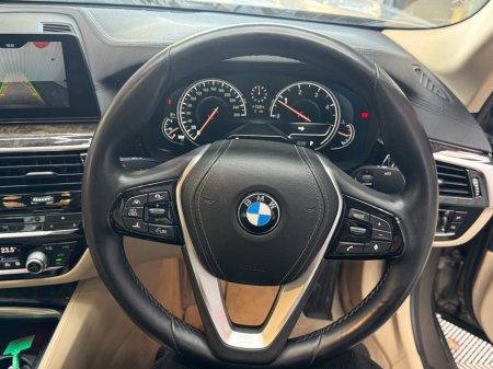 2018 BMW 5-Series - photo 12