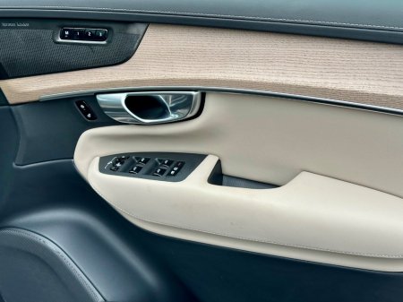 2025 Volvo XC90 - photo 8