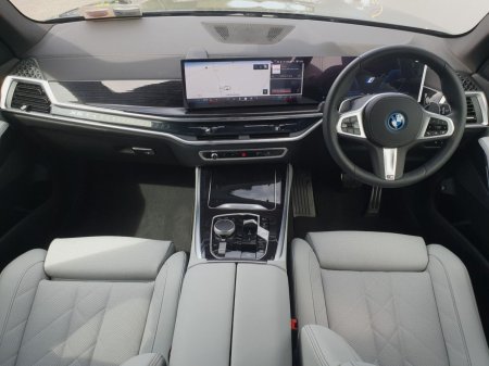 2026 BMW X5 - photo 4