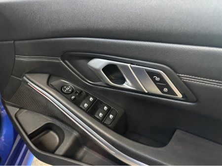 2021 BMW 3-Series - photo 10