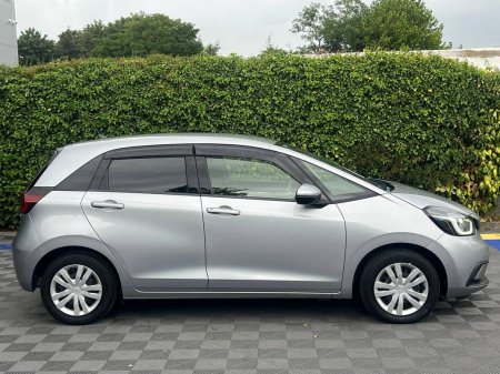 2021 Honda Fit - photo 2