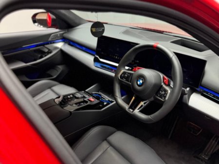 2025 BMW M5 - photo 26