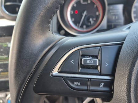 2022 Suzuki Swift - photo 11