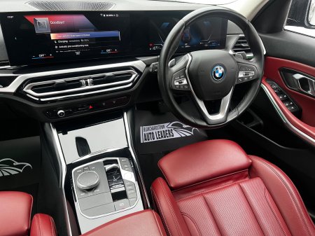 2023 BMW 3-Series - photo 13