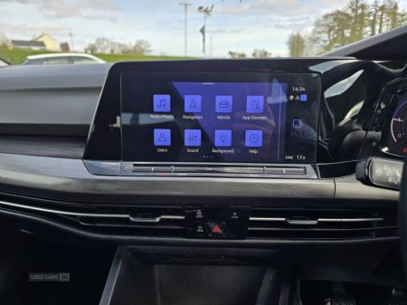 2021 Volkswagen Golf - photo 13