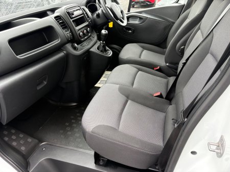 2021 Renault Trafic - photo 15