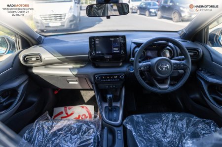 2020 Toyota Yaris - photo 12