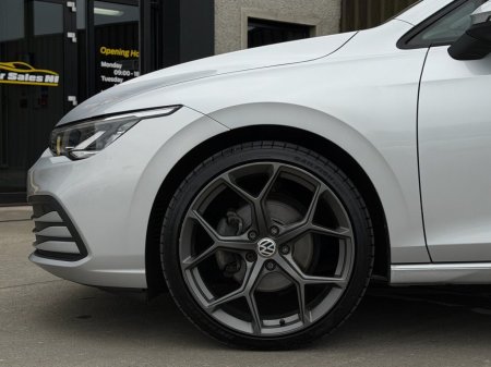 2023 Volkswagen Golf - photo 6
