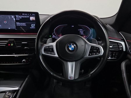 2023 BMW 5-Series - photo 5