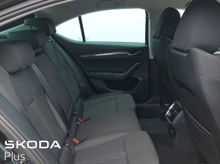 2024 Skoda Octavia - photo 36