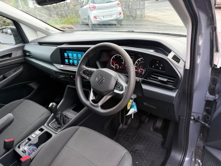2024 Volkswagen Caddy - photo 5