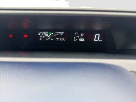 2016 Toyota Aqua - photo 10