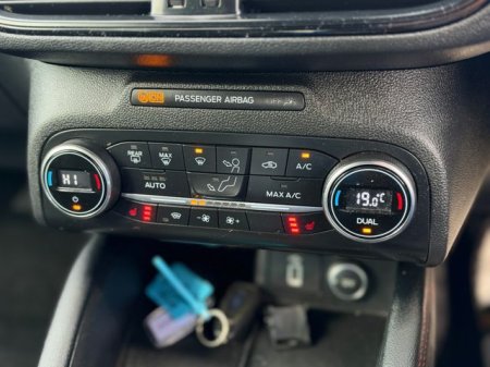 2019 Ford Focus - photo 8