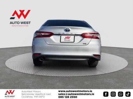2019 Toyota Camry - photo 6