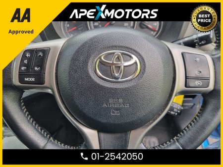 2016 Toyota Yaris - photo 16