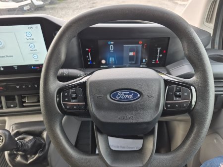 2025 Ford Transit Custom - photo 13