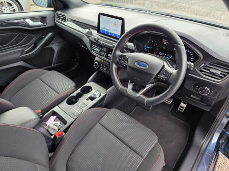 2020 Ford Focus - photo 11