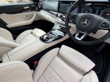 2018 Mercedes-Benz E-Class - photo 11