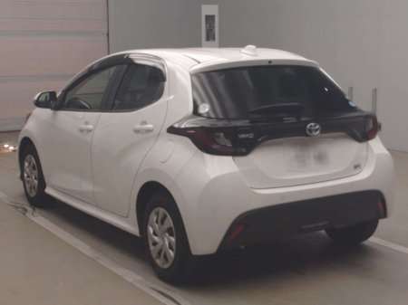 2021 Toyota Yaris - photo 3