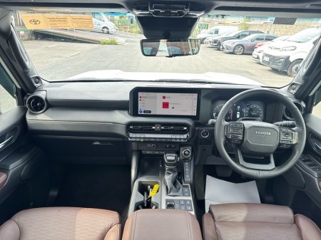 2025 Toyota Land Cruiser - photo 8