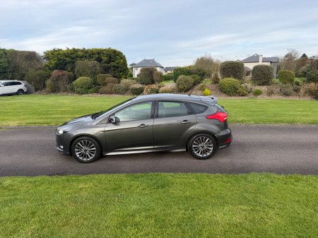 2018 Ford Focus - photo 2