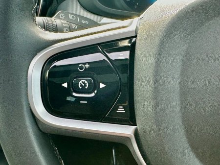 2025 Volvo XC60 - photo 11