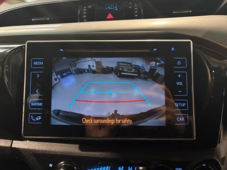 2020 Toyota Hilux - photo 13