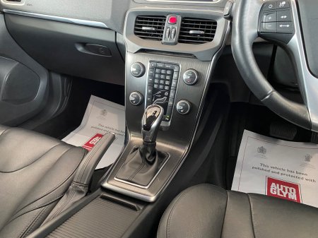 2015 Volvo V40 - photo 15