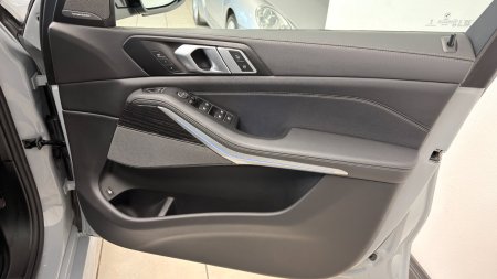 2025 BMW X5 - photo 10