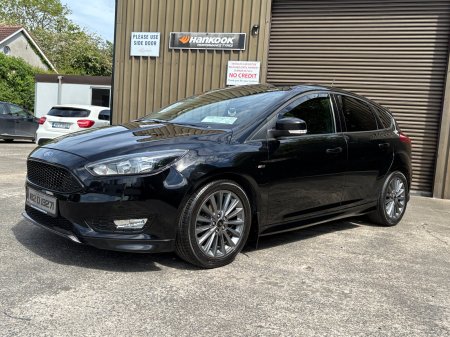 2018 Ford Focus - photo 16