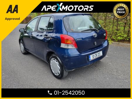2010 Toyota Yaris - photo 6