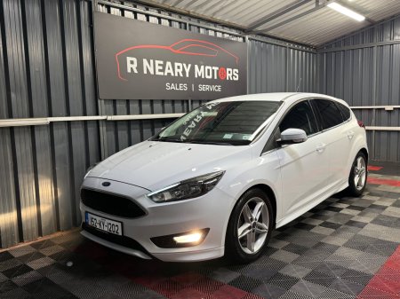2015 Ford Focus - photo 4
