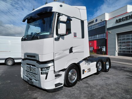 2024 Renault T-High - photo 3