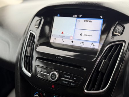 2017 Ford Focus - photo 12