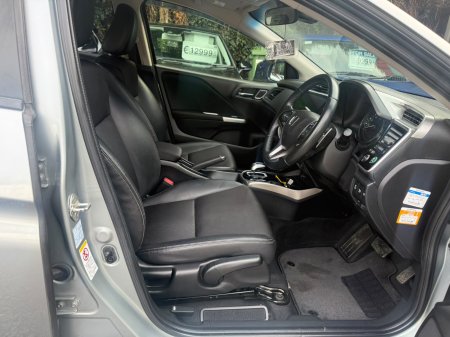2016 Honda Grace - photo 6