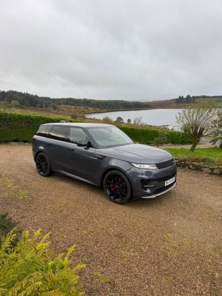 2023 Land Rover Range Rover SWB 3.0 I6 PHEV SE