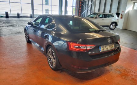 2019 Skoda Superb - photo 4