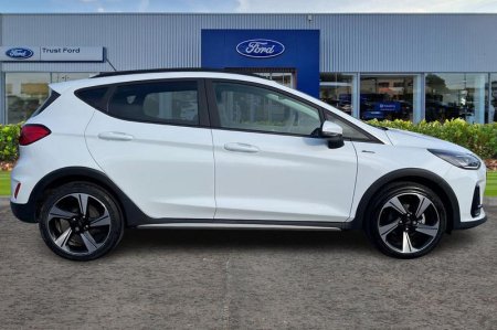 2023 Ford Fiesta - photo 3