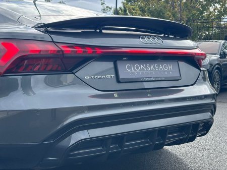 2024 Audi e-tron GT - photo 8