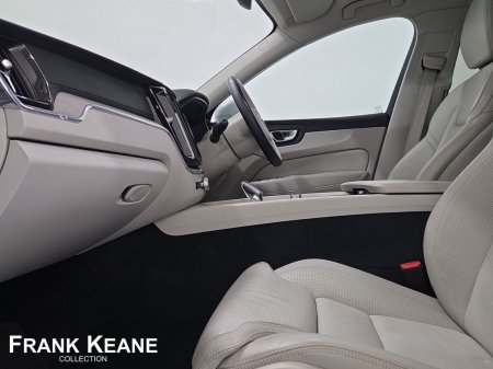 2022 Volvo XC60 - photo 7