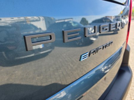 2026 Peugeot e-Rifter - photo 6