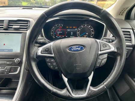 2018 Ford Mondeo - photo 14
