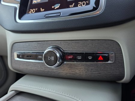 2022 Volvo XC90 - photo 27