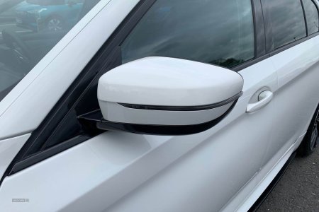 2019 BMW 5-Series - photo 8