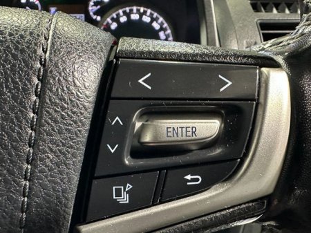 2021 Toyota Land Cruiser - photo 16