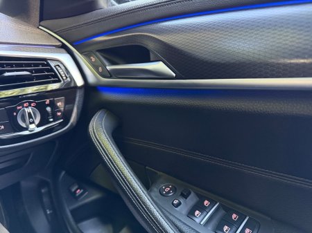 2021 BMW 5-Series - photo 10